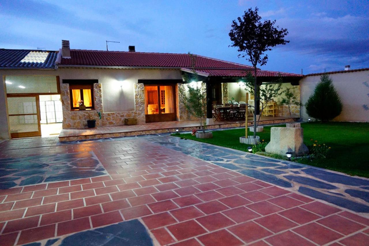 Casa Rural La Cija Del Abuelo A 1 Hora De Madrid Segovia Dış mekan fotoğraf